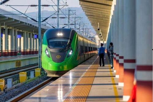 昆明高铁爆料视频最新,速度与激情，西南交通新篇章  第2张